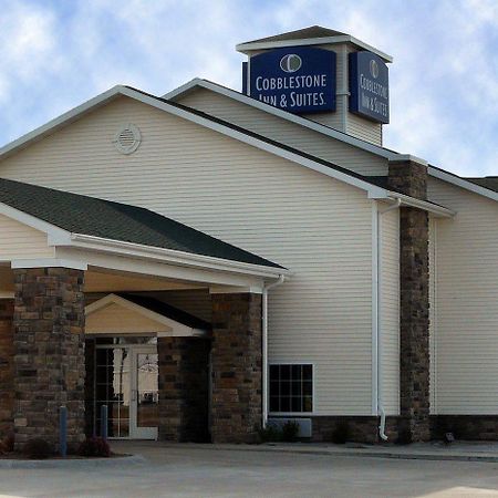 Cobblestone Inn & Suites - Harper Exterior photo